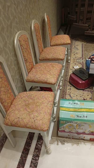 4 pcs dining chairs