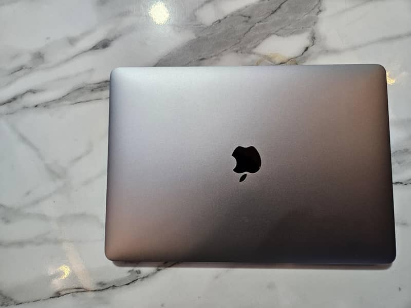 Macbook pro M1 0