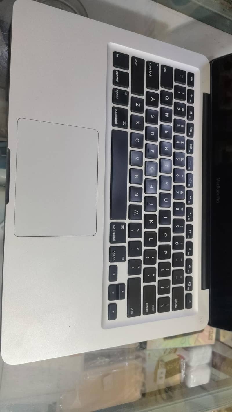 MacBook Pro 9,2 2