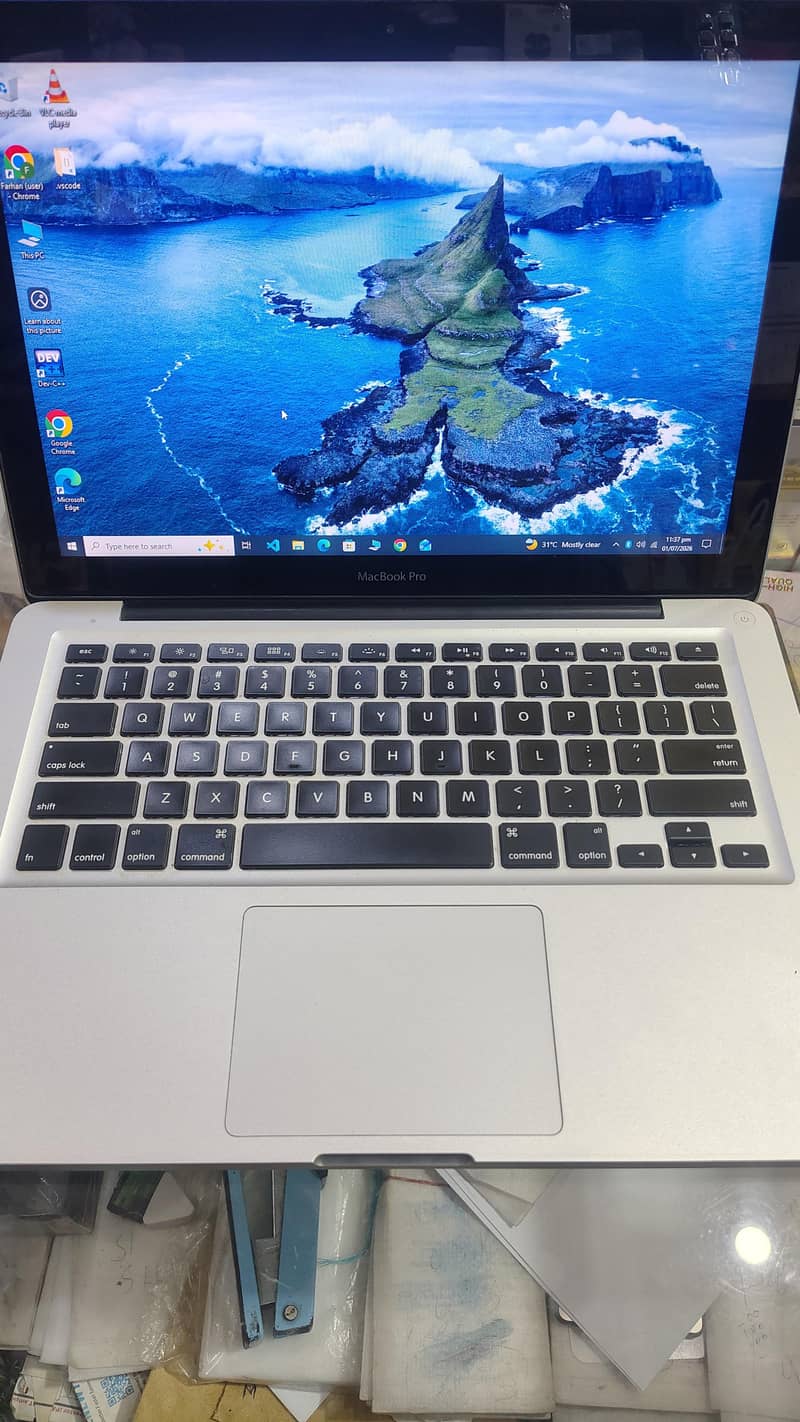 MacBook Pro 9,2 6