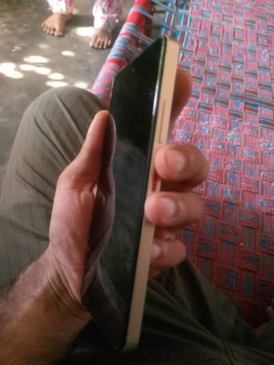 Zte nubia V60 Design