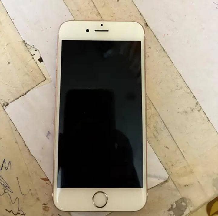 Apple iPhone 6S 1