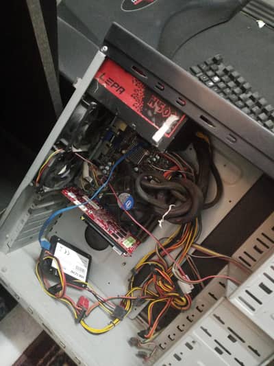 computer PC can be used for valorant and runs gta5