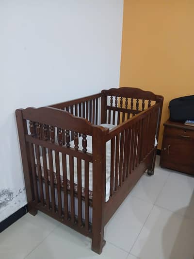 Baby cot