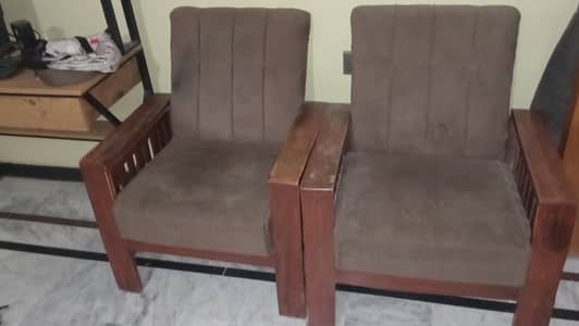 set of 2 - 1 seater sofa - brown - good condition