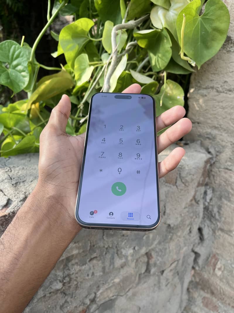 Apple iPhone 16 Pro Max 7