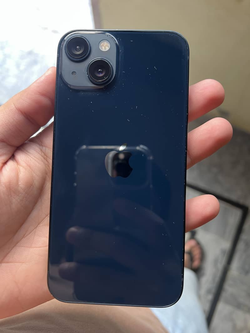 Apple iPhone 13 0