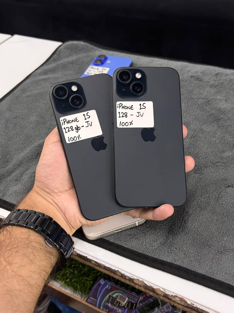 Apple iPhone 13 16
