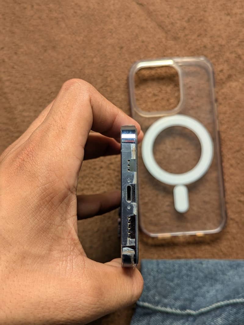 Apple iPhone 13 Pro 6
