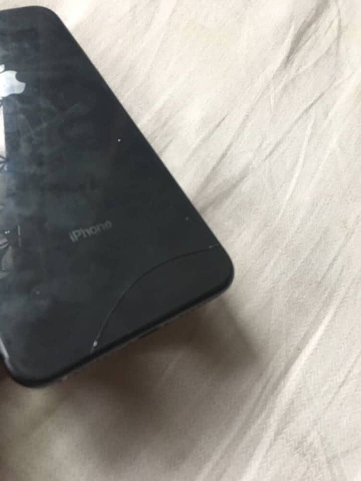 Apple iPhone 8 Plus 2