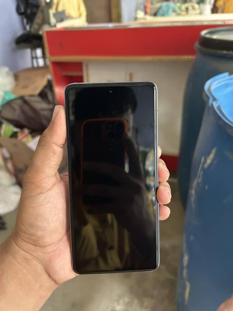 Tecno CAMON 20 2