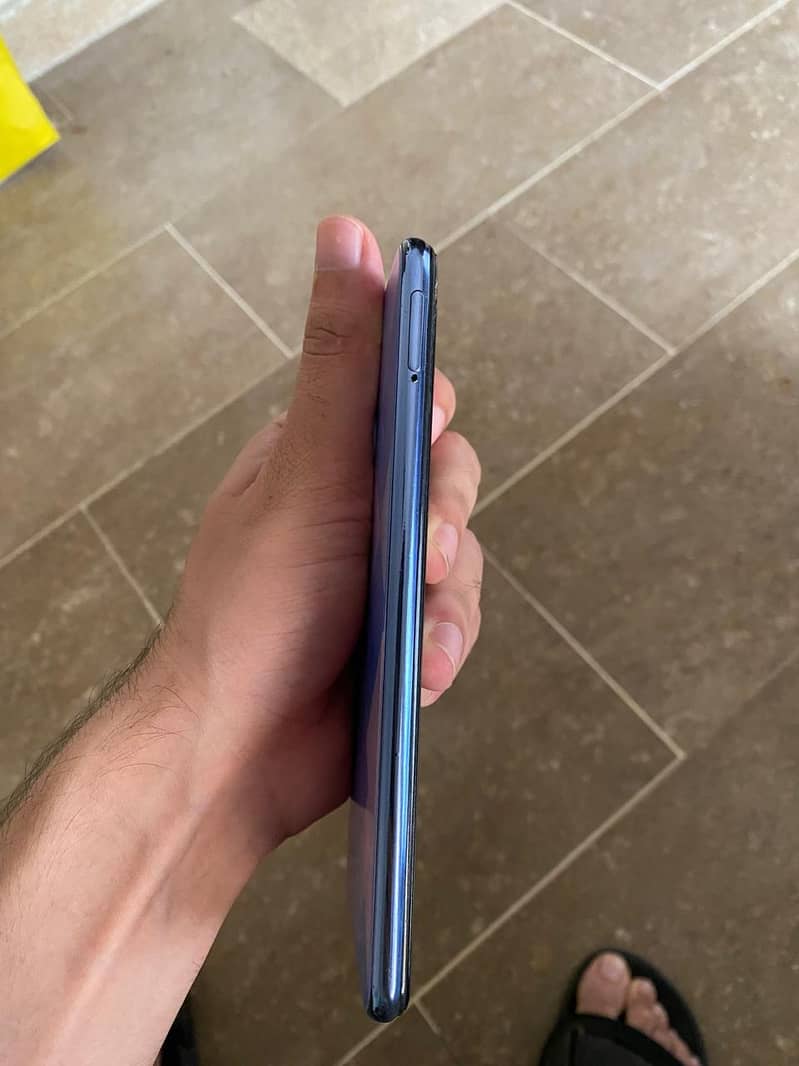 Vivo V21e 0
