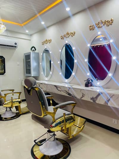 Bridal studio setup for sale