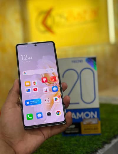 Tecno CAMON 20