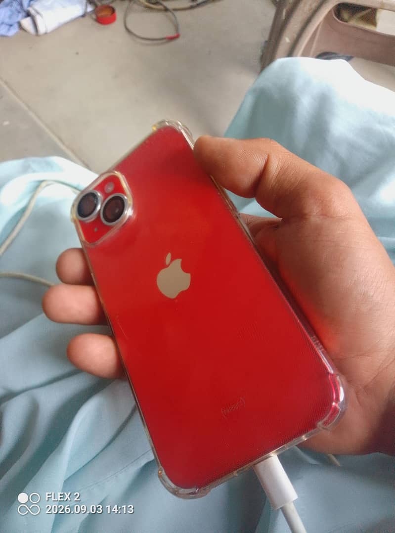 Apple iPhone 14 3