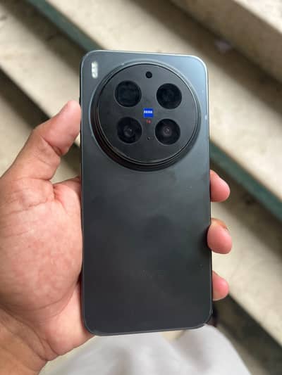 vivo x300 pro black