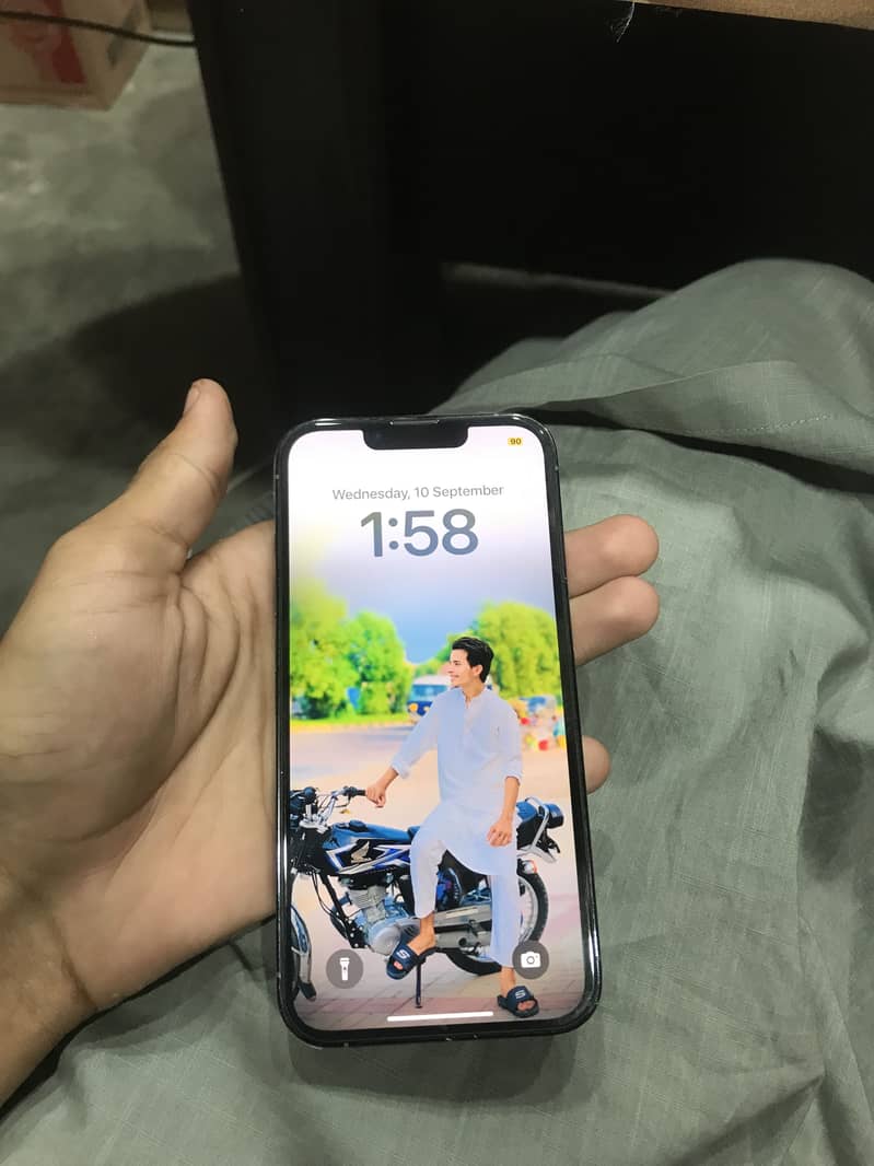 Apple iPhone 13 Pro 5