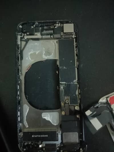 Apple iPhone SE