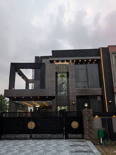 8 Marla Ultra Modern Designer House For Sale Bahria Nasheman Lahore