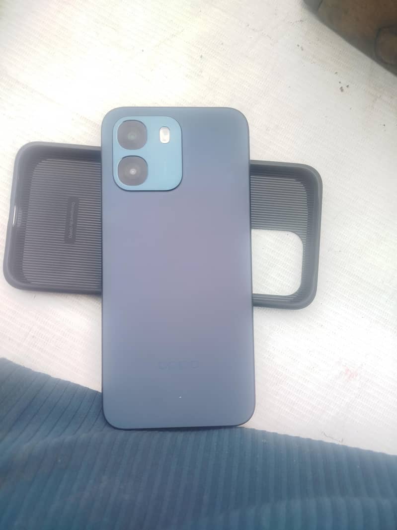 OPPO A6k 1