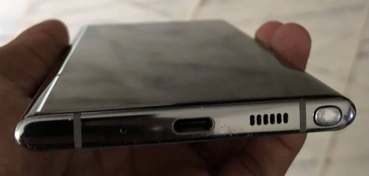 Samsung Mobile Note 10 Plus 4