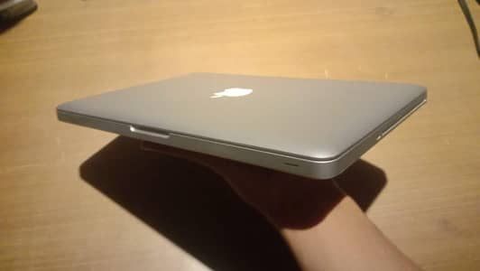 MacBook pro mid 2012