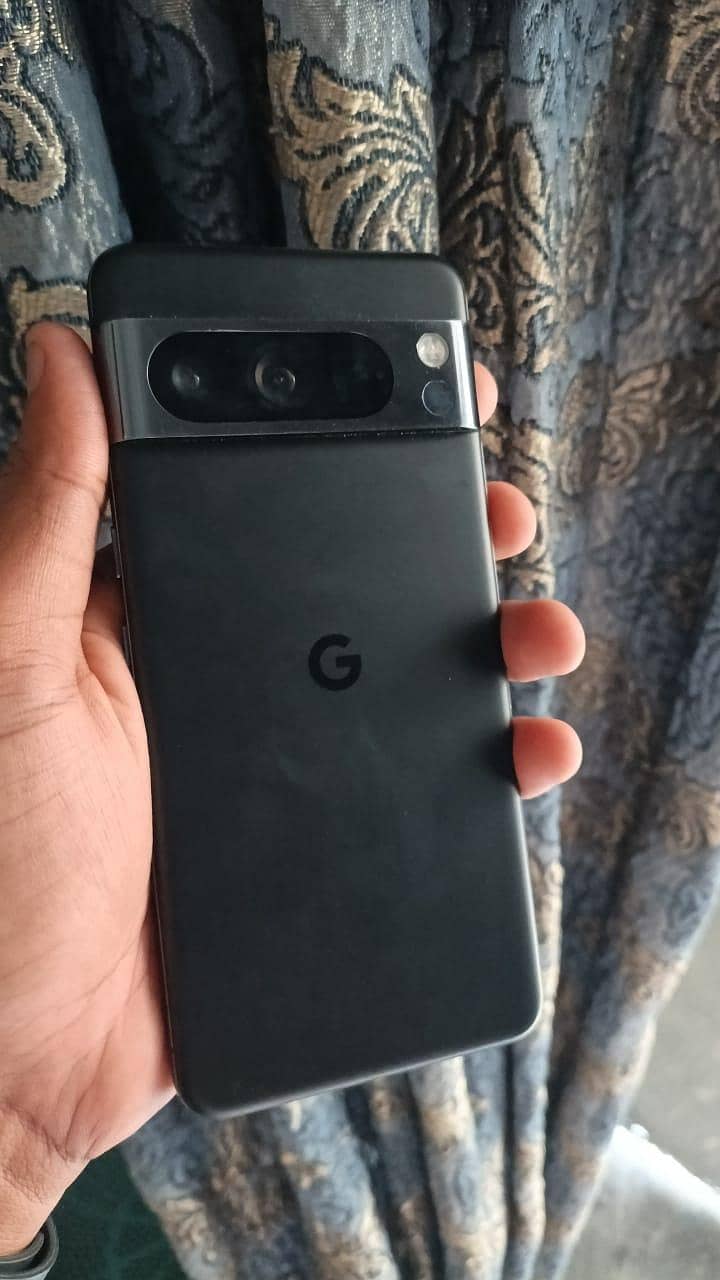 Google Pixel 8 Pro 0