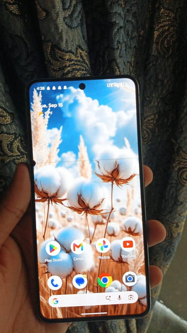 Google Pixel 8 Pro 3