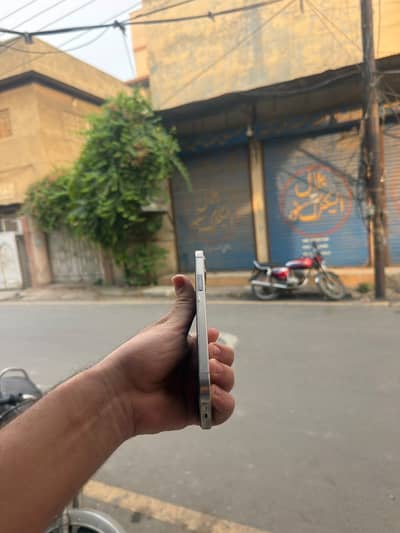 Apple iPhone 12 Pro
