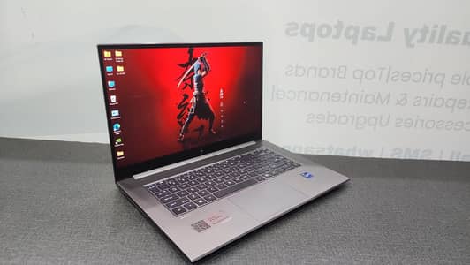Hp zbook studio G8 mobile workstation,i9,11.32 gb 1tb . 4gb RTXA200