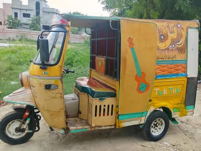 tuktuk