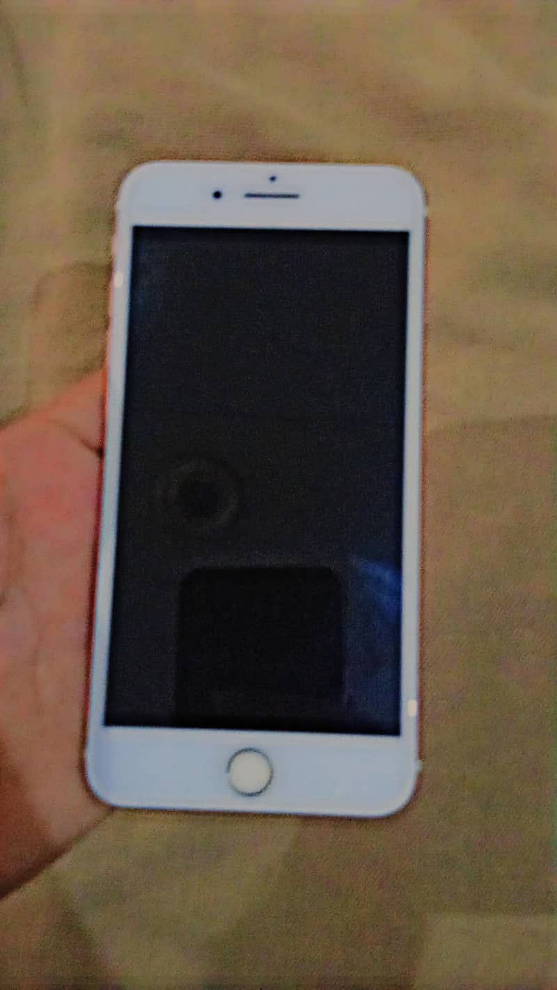Apple iPhone 7 Plus 1
