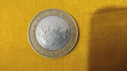Rare UK £2 Coin – Queen Elizabeth II 4th Portrait 2008