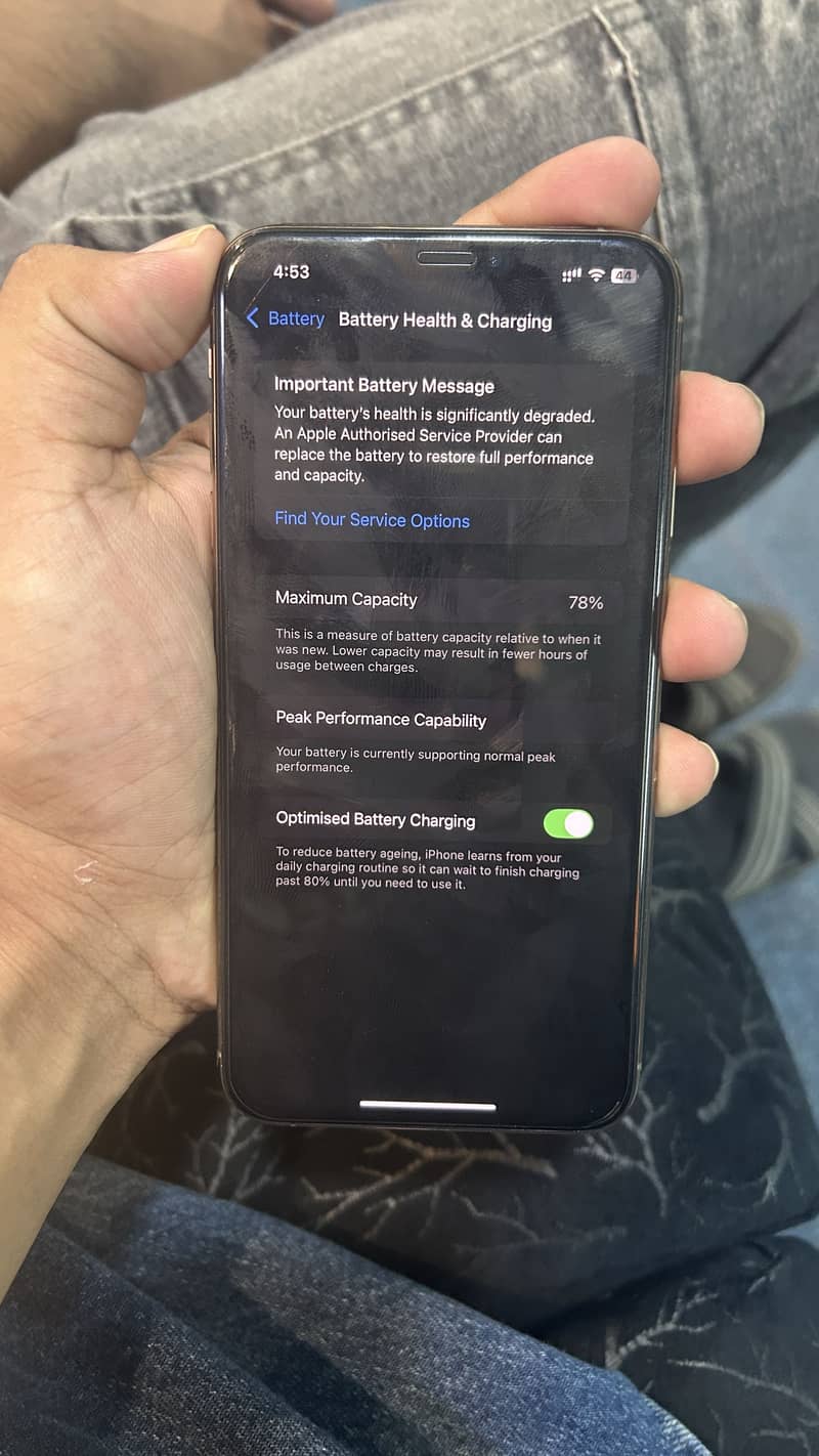 Apple iPhone XS Max 6
