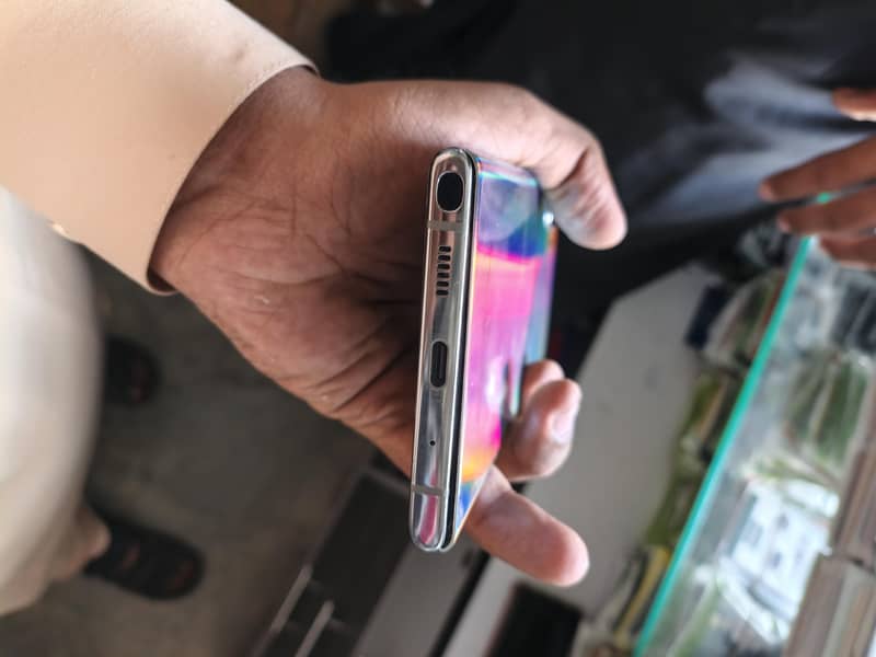 Samsung Mobile Note 10 Plus 1