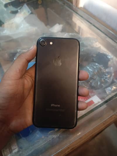 Apple iPhone 7