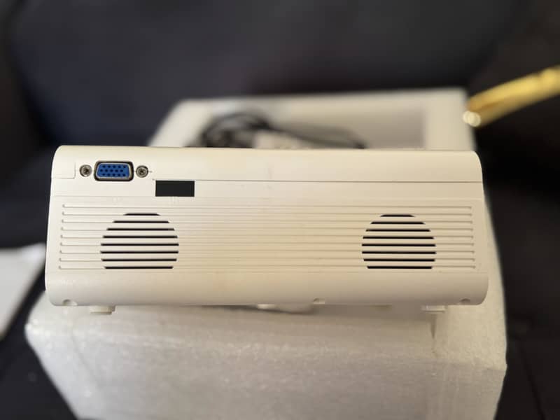 Goodmans mini projector imported 2