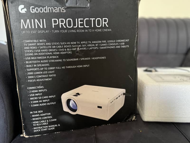 Goodmans mini projector imported 7