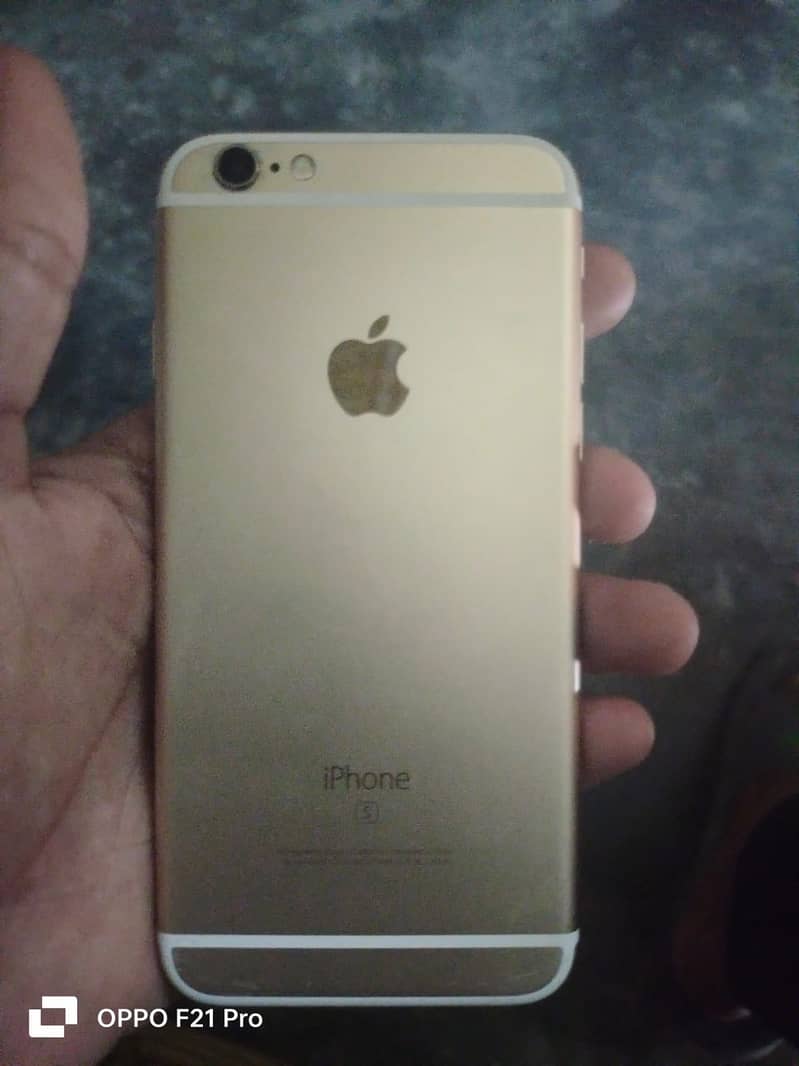 Apple iPhone 6S 1