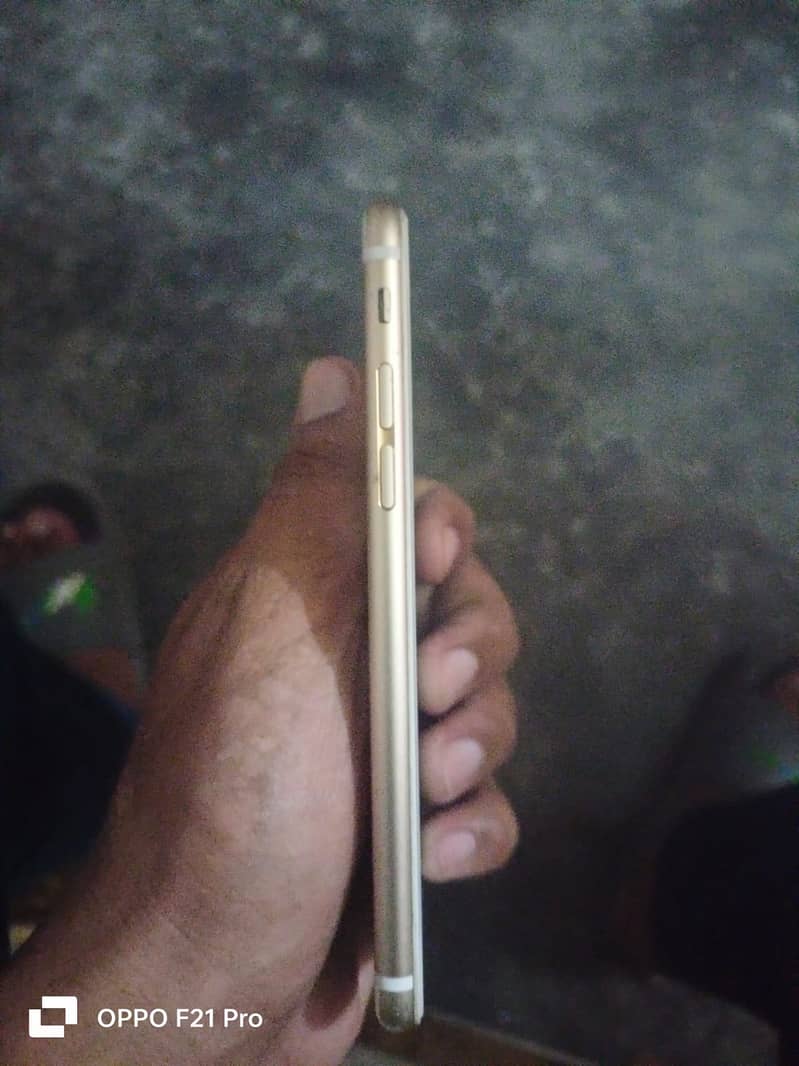 Apple iPhone 6S 3