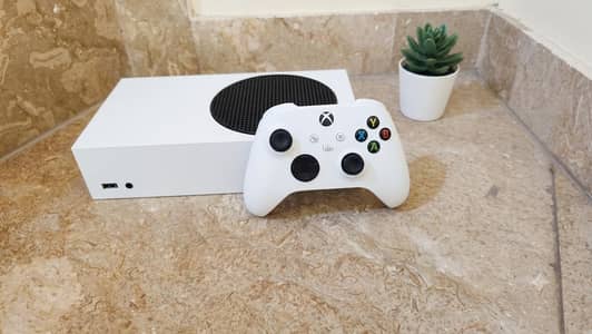 Xbox series S + 1 controller + box