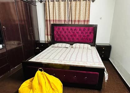 King size bed with side tables