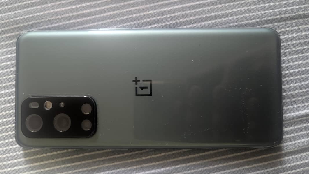 One Plus 9 Pro 0