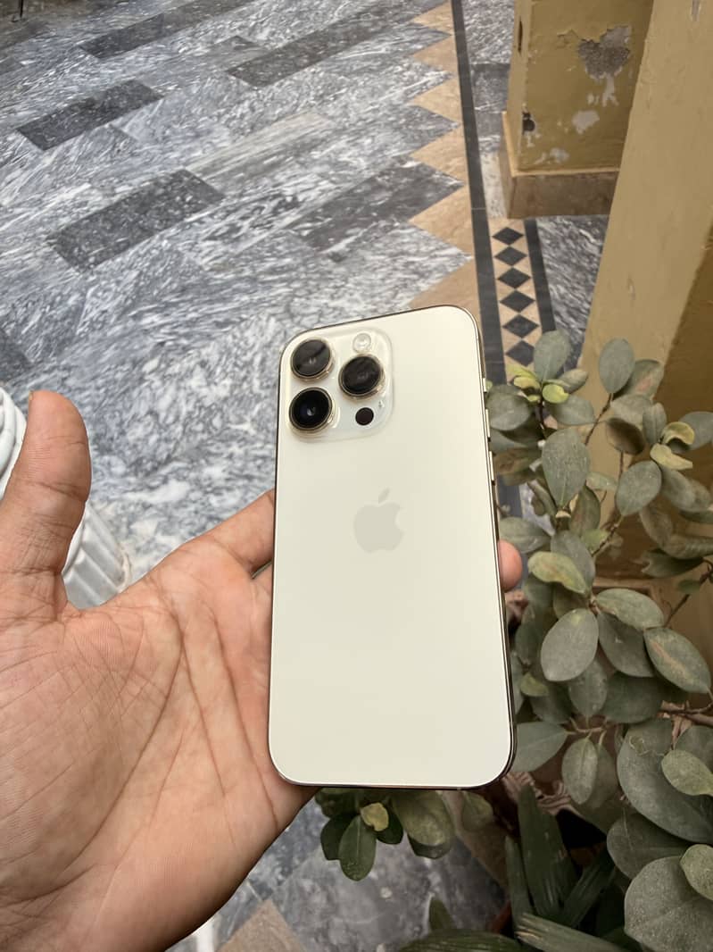 Iphone 14 pro 1