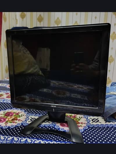 ASUS Monitor 18.5 inch For PC