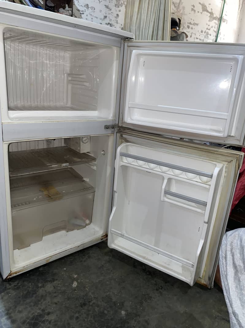 Dawlance mini double door 3