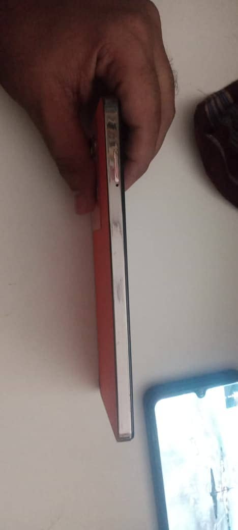 Infinix Note 30 5