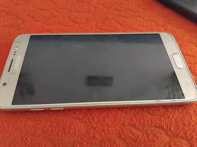 Samsung Mobile J7.6 fulllll new moblie ha kiu issue nahi ha
