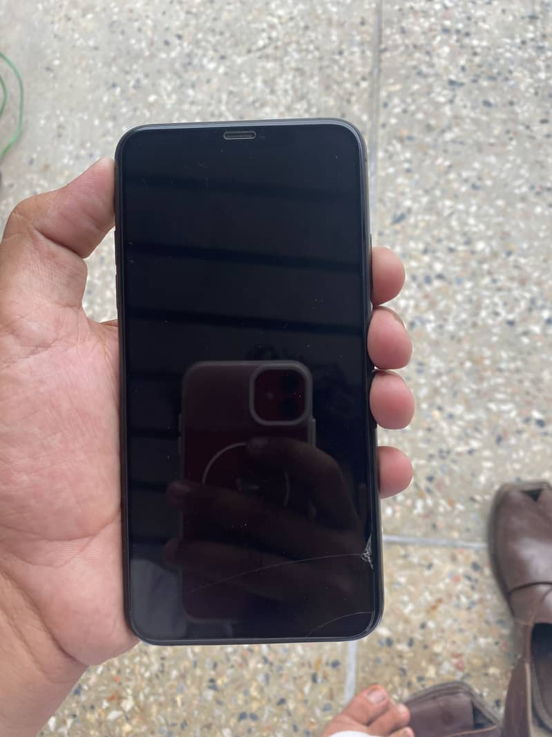 Apple iPhone 11 Pro Max 0