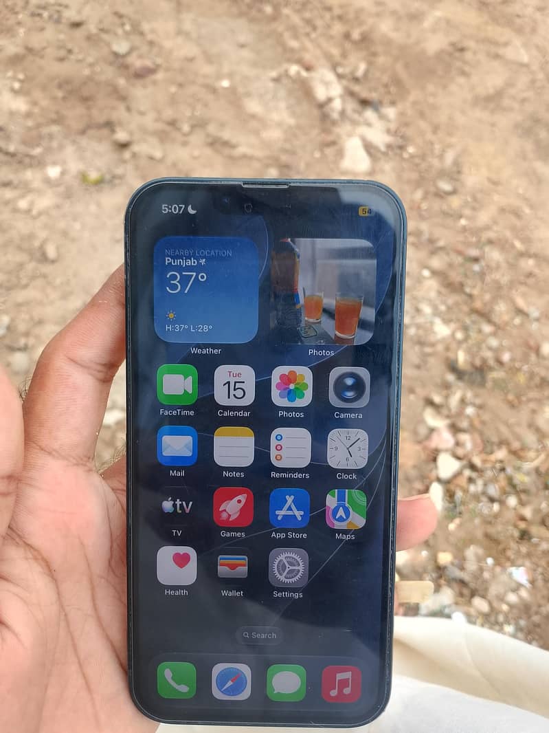 Apple iPhone 13 2